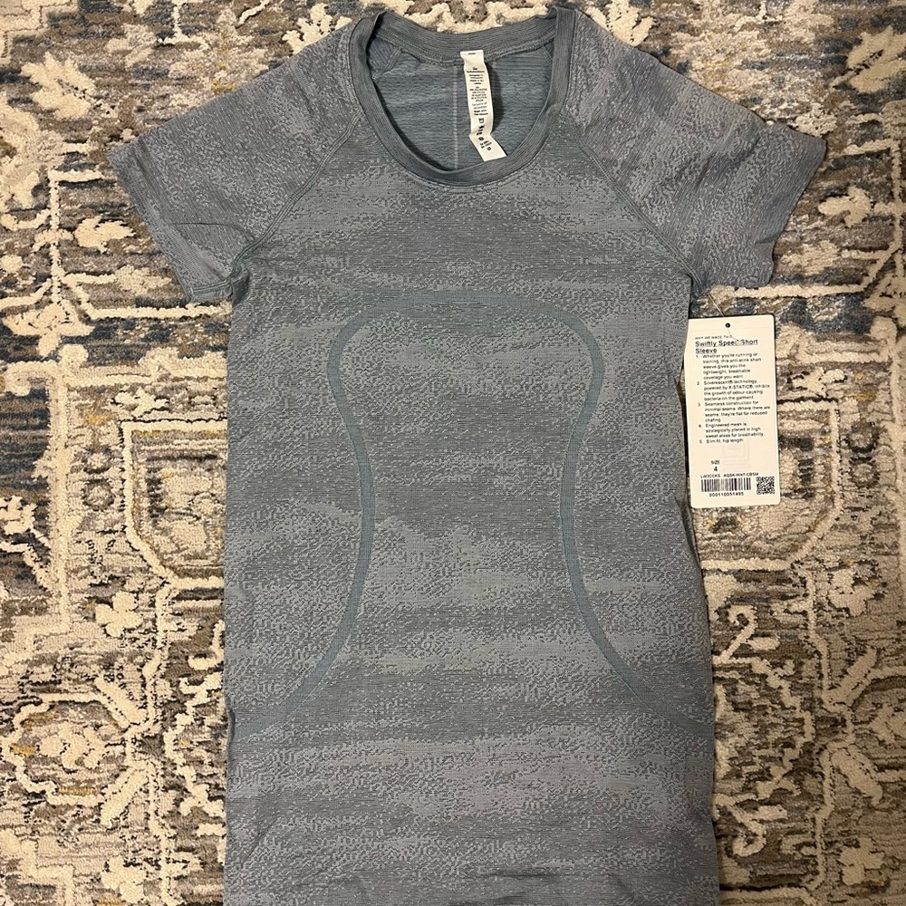 Lululemon Short Sleeve Top